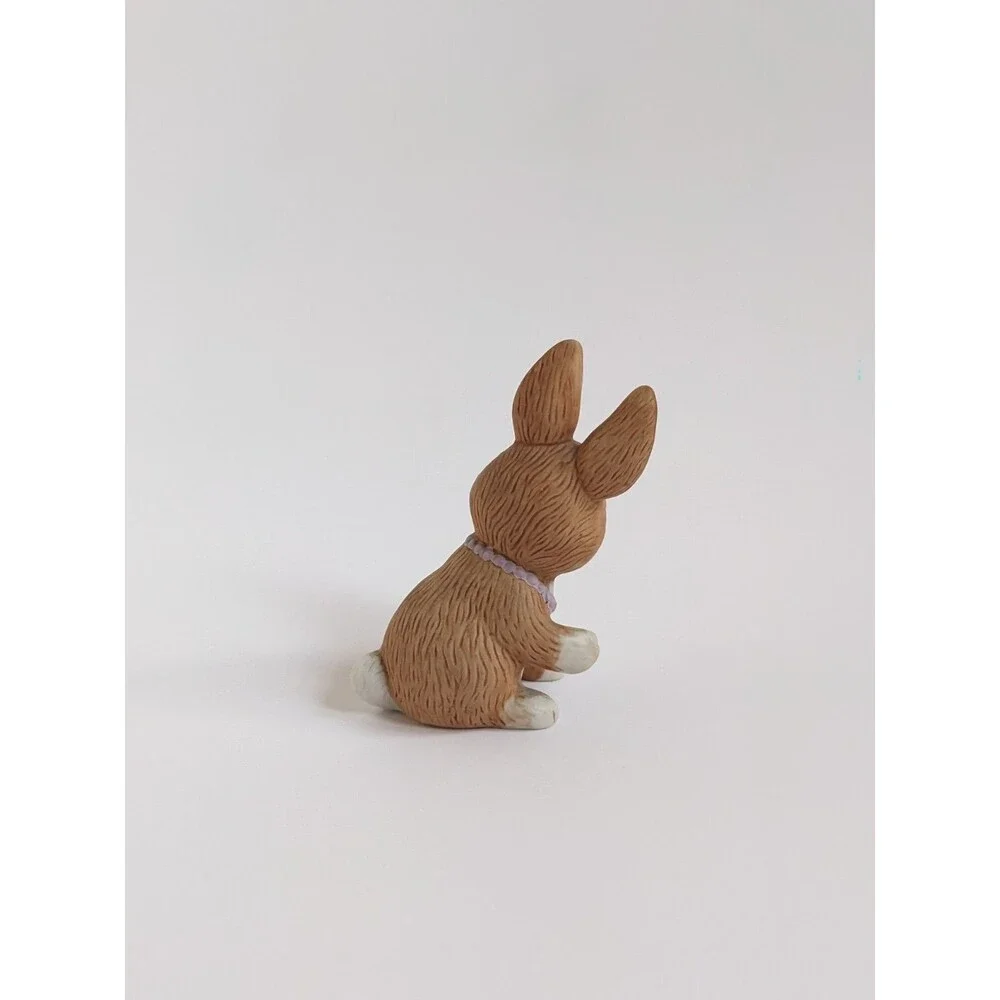 1990‎ Avon A Mother’s Love Bunny Figurine Bisque Porcelain Rabbit Easter Decor